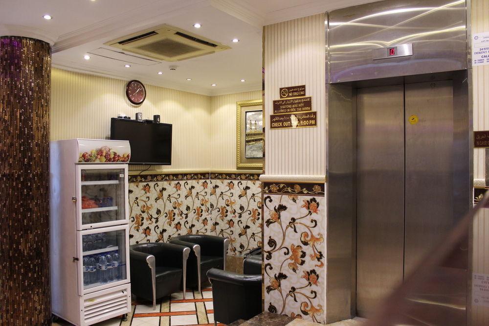 Sutchi Hotel Dubai Esterno foto