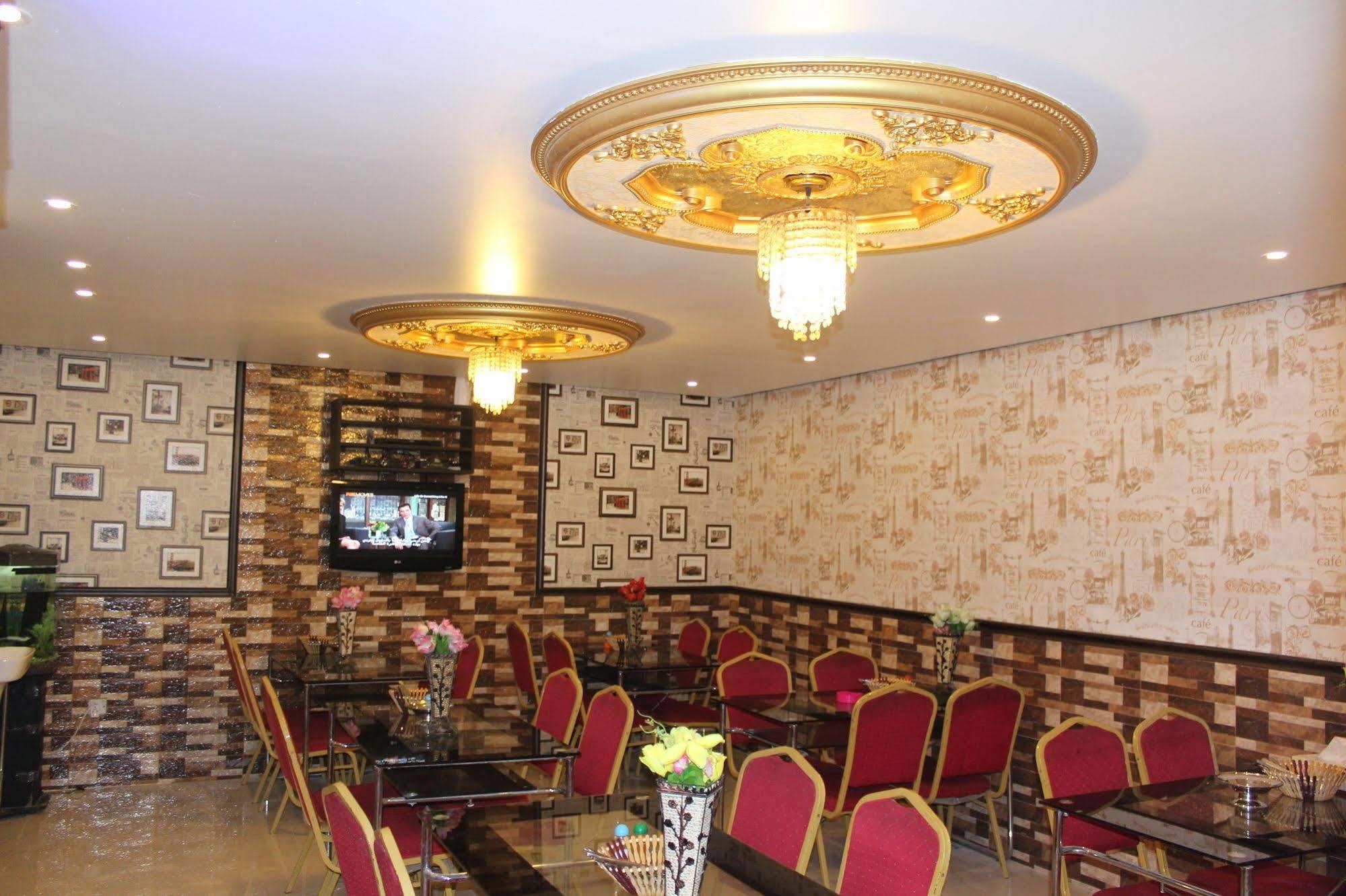 Sutchi Hotel Dubai Esterno foto