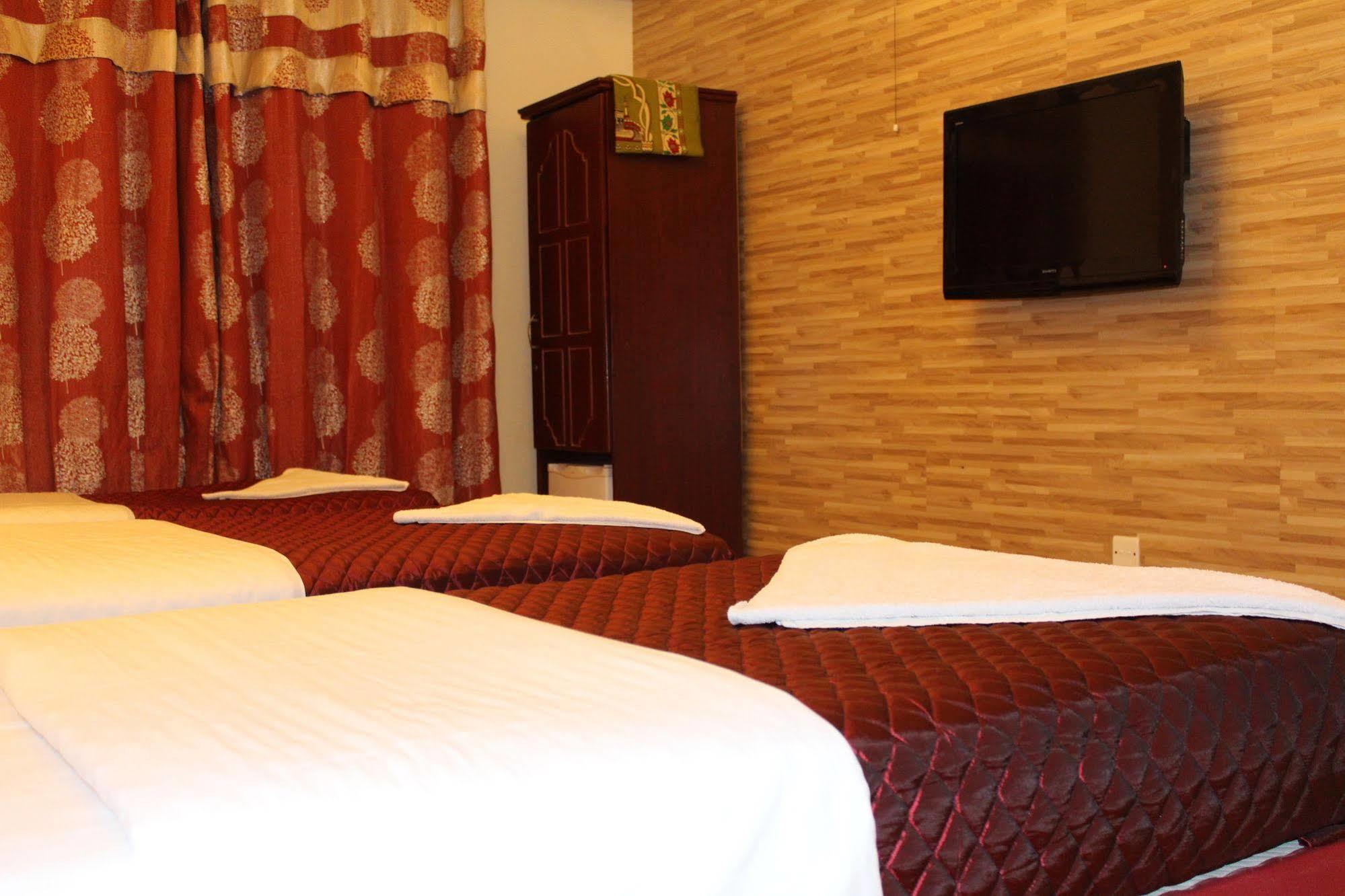 Sutchi Hotel Dubai Esterno foto